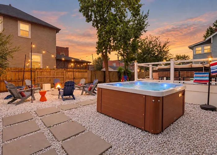 The 614 Club Pool Hot Tub Fire Pit Games Holiday home