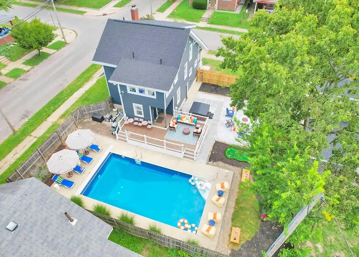 Holiday home The 614 Club Pool Hot Tub Fire Pit Games *